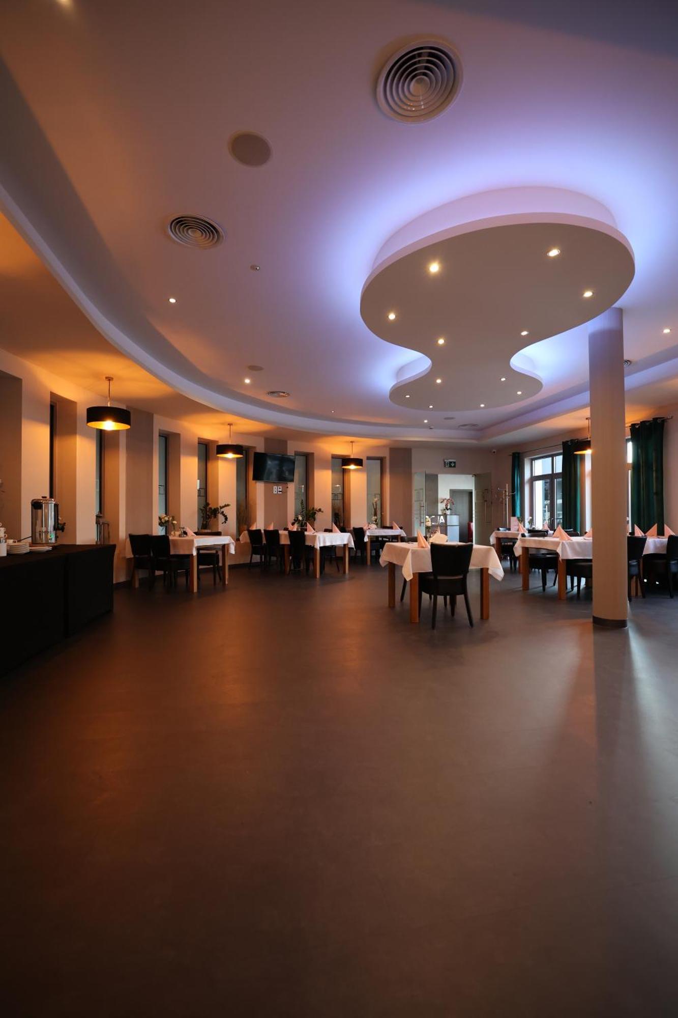 Nova Stodola Hotel Klomnice Exterior foto