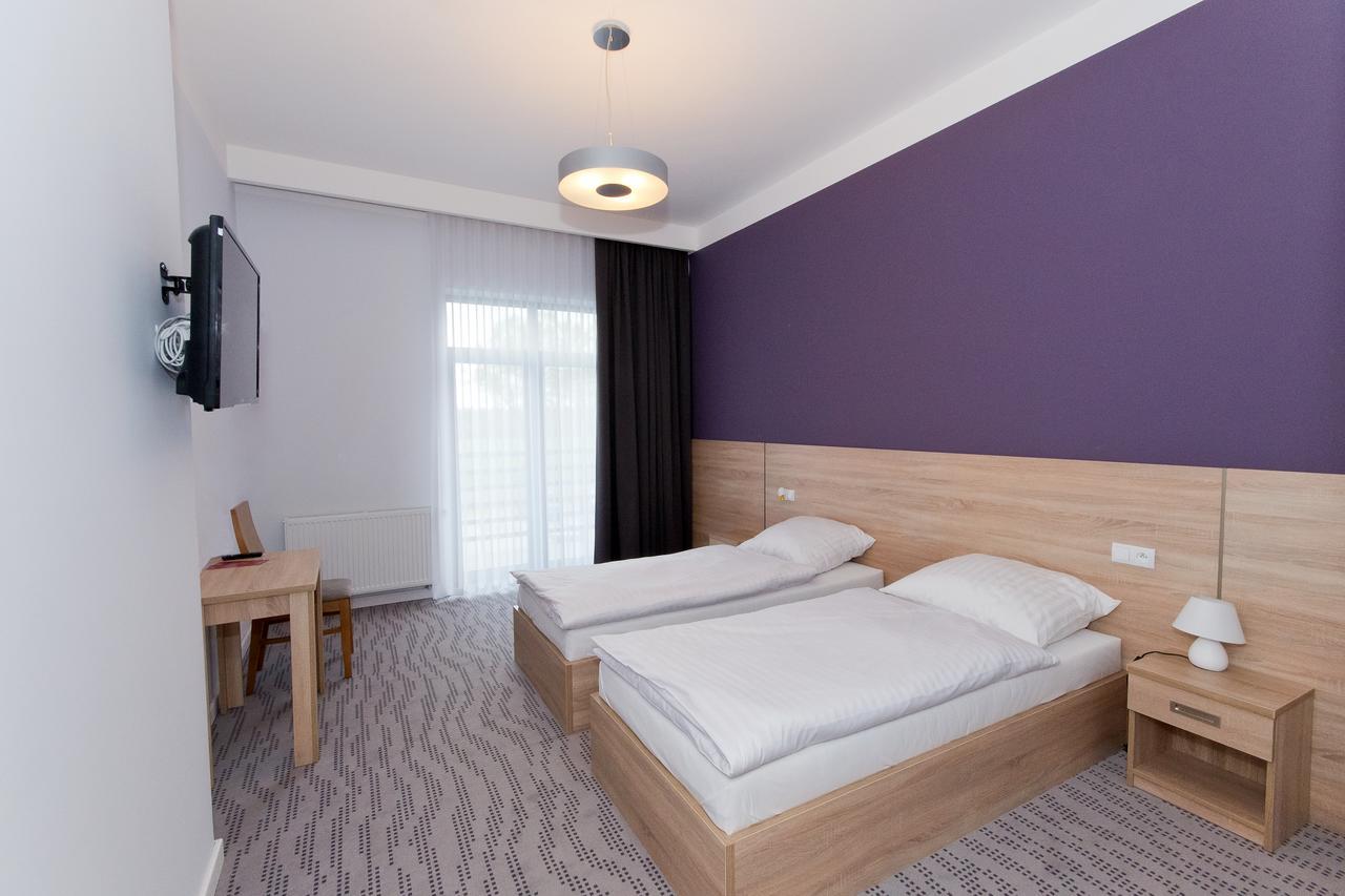 Nova Stodola Hotel Klomnice Exterior foto
