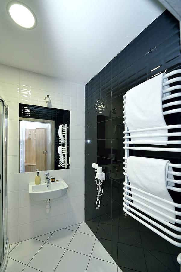 Nova Stodola Hotel Klomnice Exterior foto